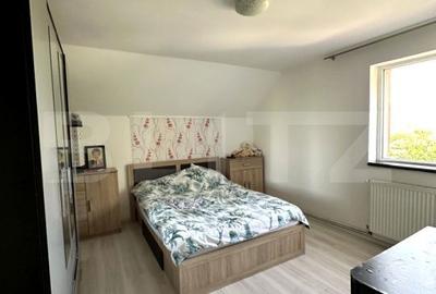 Casă cu 5 camere cu Teren 700 Mp în Ronaț - 4