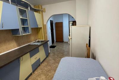 Apartament cu 2 camere decomandat în Central - 1