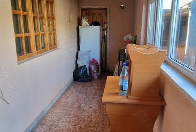 Casă cu 3 camere în Chercea - 2