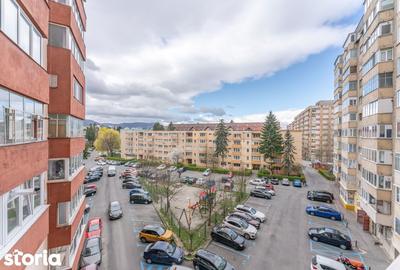 Apartament cu 5 camere decomandat, mobilat în Hărmanului - 6
