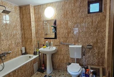 Casa centrala, recent reconsolidata – Strada Traian, Galati - 9