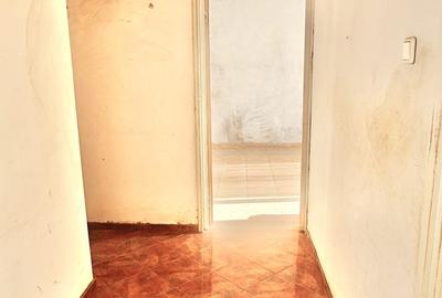 Apartament 4 camere, decomandat, 82 mp - Trapezului, Metrou 1 Decembrie 1918 - 2