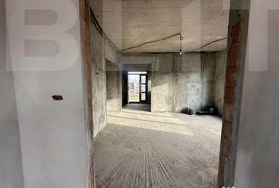 Casă cu 5 camere cu Teren 430 Mp în Central - 9