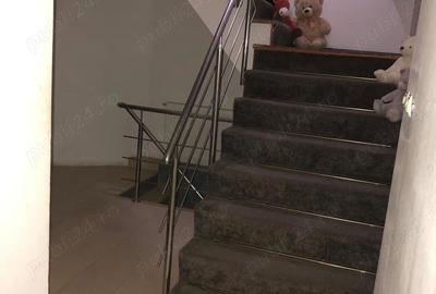 Casă cu 4 camere cu Teren 280 Mp în Central - 4