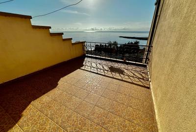 Vila Eforie Nord in prima linie la mare - 12