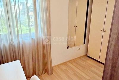 Apartament cu 3 camere decomandat, mobilat în Central - 11