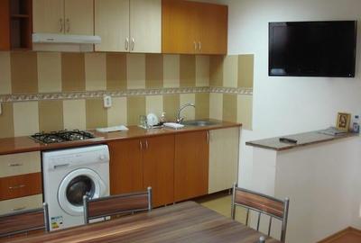 APARTAMENT 3 CAMERE NAVODARI - 3