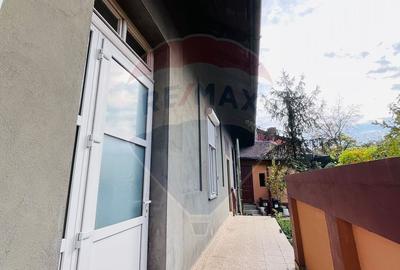 Casa / Vila cu 3 camere de vanzare in zona Eminescu - 2