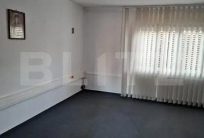 Casă cu 6 camere cu Teren 900 Mp în Girocului - 8