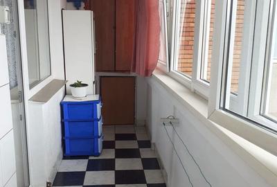 Apartament cu 4 camere decomandat în Luncă - 2