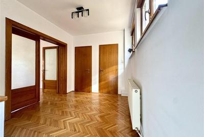 Casa/Vila in zona ultracentrala a Brasovului - 8