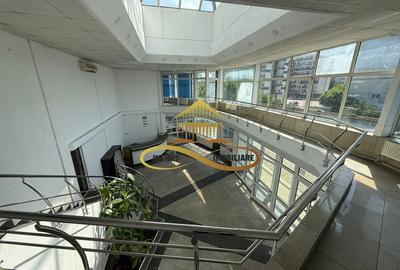 Spatiu comercial/birouri situat pe str. Stefan cel Mare - DE INCHIRIAT - 4