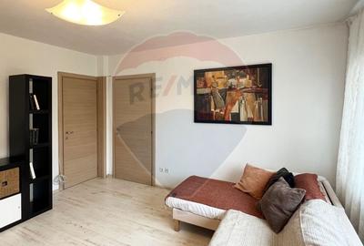 Vanzare apartament spatios,  3 camere - Metrou 1Mai - 9