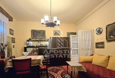 Casa individuala 3 camere, teren 678 mp Parneava