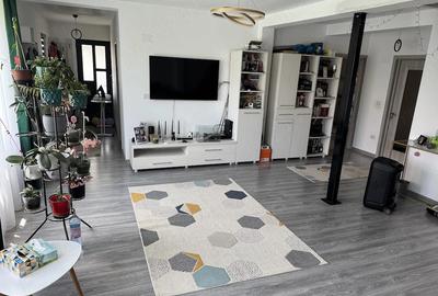 Casă cu Teren 400 Mp în Central - 3