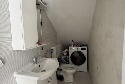 Casă cu 4 camere cu Teren 100 Mp în Central - 15