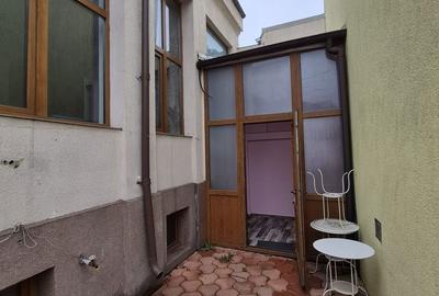 Casă cu 4 camere cu Teren 40 Mp în Malu Roșu - 10