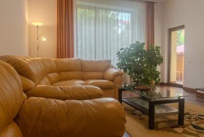 Casă cu 7 camere cu Canalizare în Șoseaua Nordului