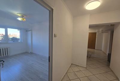 Apartament cu 3 camere decomandat în Colentina - 5