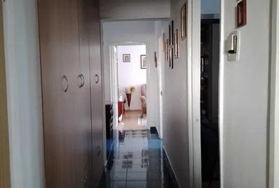 Apartament cu 3 camere decomandat în Republicii - 5