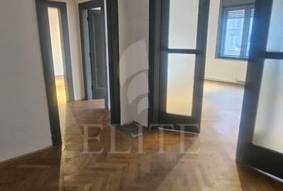 Apartament cu 4 camere circular în Central - 2