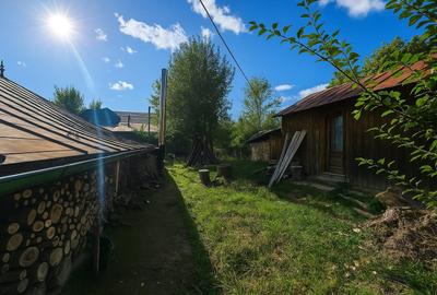 Casă tradițională într-un peisaj de vis – Vâlcănești - 31