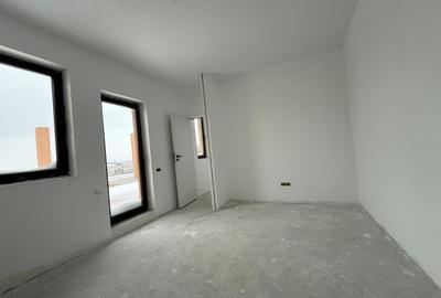 Apartament cu 4 camere în Central - 11