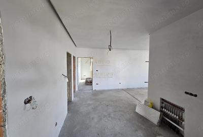 Casă cu 4 camere cu Canalizare în Central - 14