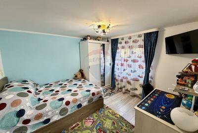 Casă / Vilă cu 4 camere de vânzare în zona Central - 32