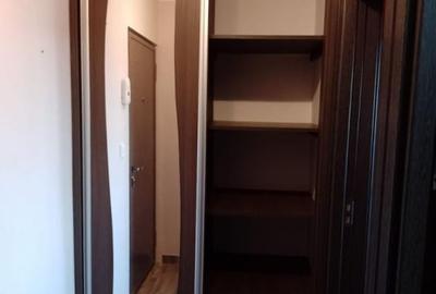 Studio /  28 mp / zona Far / Bloc izolat / AC / - 6