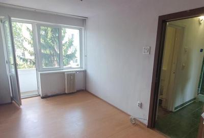 CINA - 3cam, cf1, sd, 3/4, 2balcoane, T, um - 70000 euro - 1