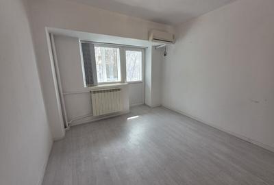 Apartament cu 2 camere decomandat în P-ța Muncii - 3