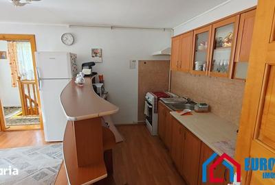 Apartament cu 2 camere decomandat în Ștrand - 7
