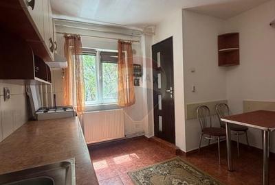 Apartament cu 2 camere decomandat, mobilat în Rovine - 11