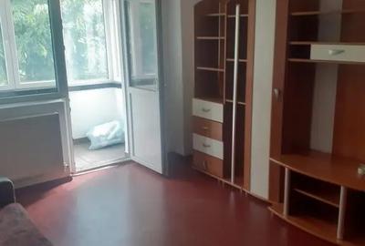 Apartament cu 2 camere decomandat în Central - 1