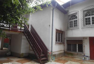 Casă cu 4 camere în Tipografilor - 6