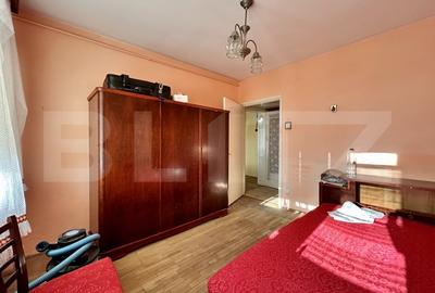 Apartament 2 camere vechi, pentru renovat, zona Democratiei, Sud - 4