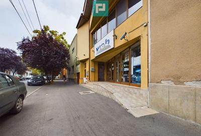 Spațiu comercial, de 401 mp, în Central - 7