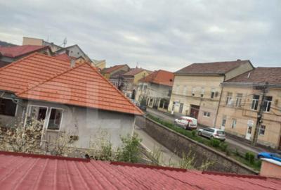 Spatiu comercial central! 1200mp! Reghin! - 2