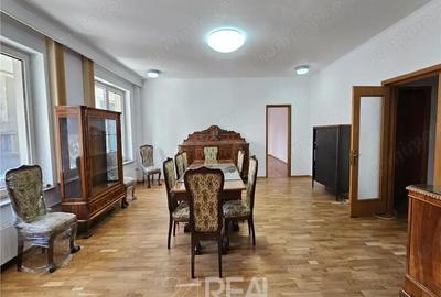 Spațiu comercial, în Aviatorilor - 2