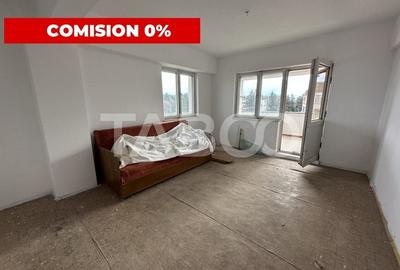 Apartament cu 3 camere decomandat în Exterior Sud