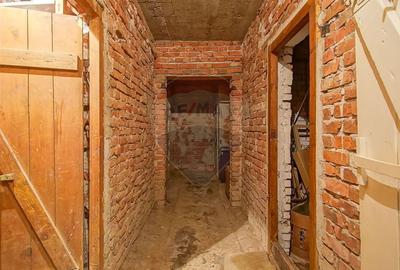 Apartament cu 2 camere decomandat în Centrul Istoric - 14