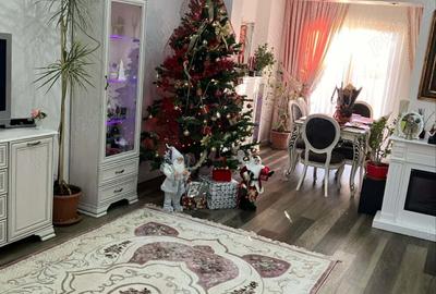 Casă cu 4 camere în Central - 2