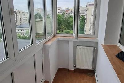 Apartament cu 3 camere decomandat în Central - 4