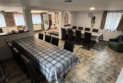 Casă cu 10 camere cu Teren 800 Mp în Beliș - 2