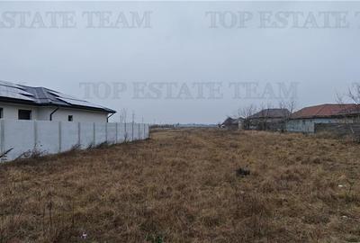 Teren intravilan 3400 mp , cu toate utilitatile, ideal pentru dezvoltatre imobil - 3