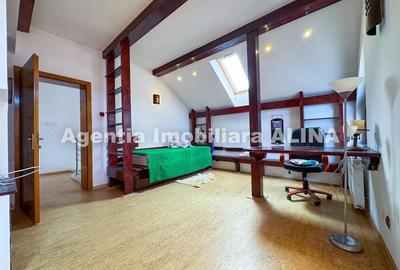 Casă cu Teren 900 Mp în Zăvoi - 16