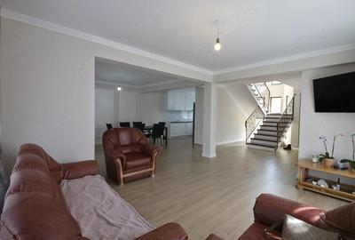 Casă cu Teren 438 Mp în Centura - 2