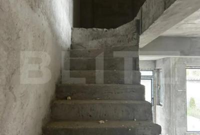 Casă cu 4 camere cu Teren 300 Mp în Central - 12