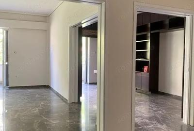 Spațiu comercial, de 80 mp, în Sebastian - 1